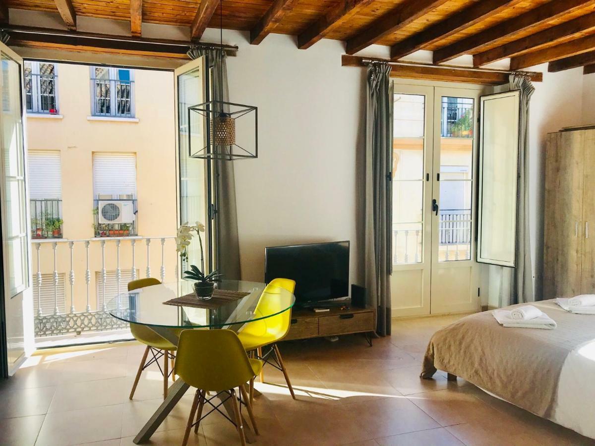 Homely Malaga Loft Gaona Centro 外观 照片